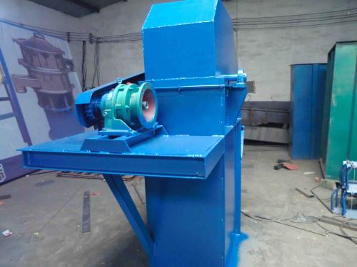 斗式提升機特點及怎樣選擇電機功率 斗式提升機特點及怎樣選擇電機功率