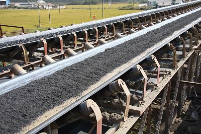 煤礦皮帶輸送機現(xiàn)場展示 煤礦皮帶輸送機現(xiàn)場展示